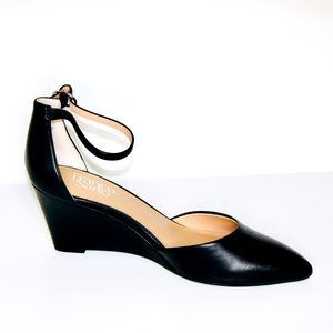 Round Toe Strap Ankle Black Shoes| Franco Sarto